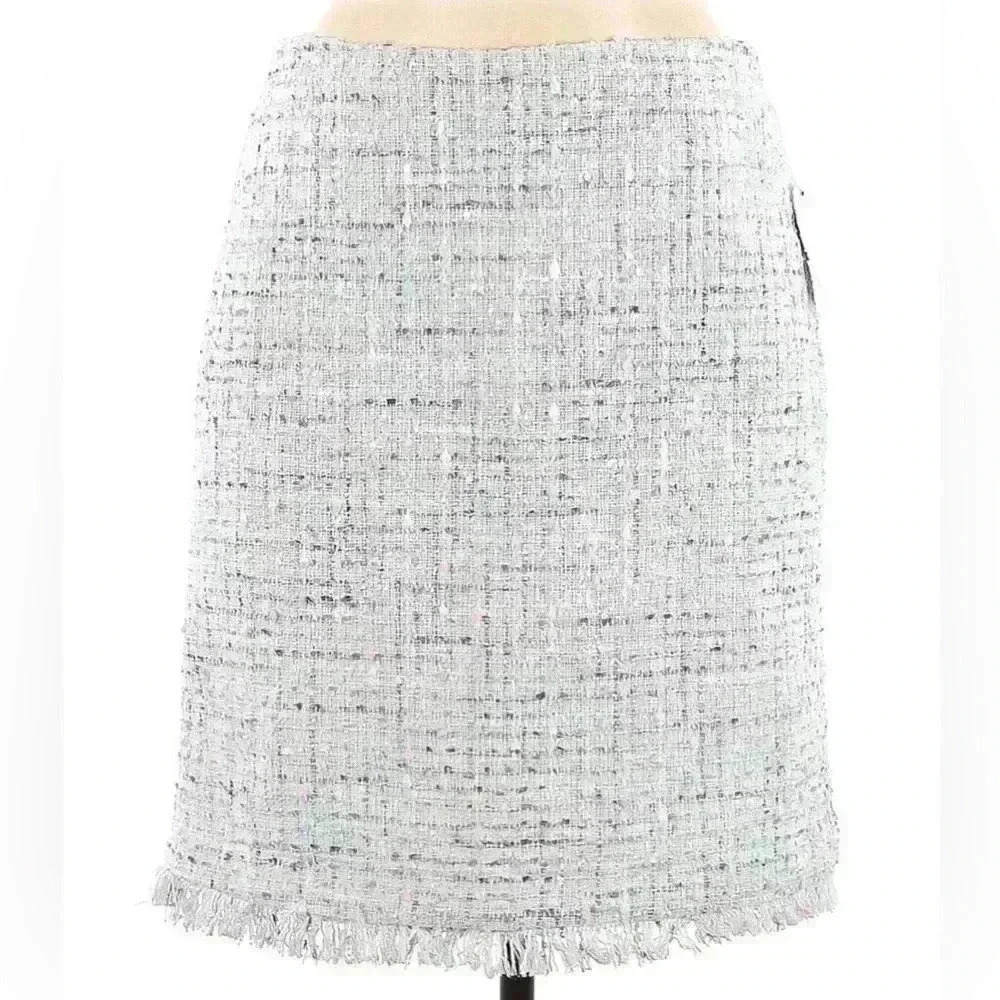 Elle Tweed Pastel Pretty Skirt Size: 2